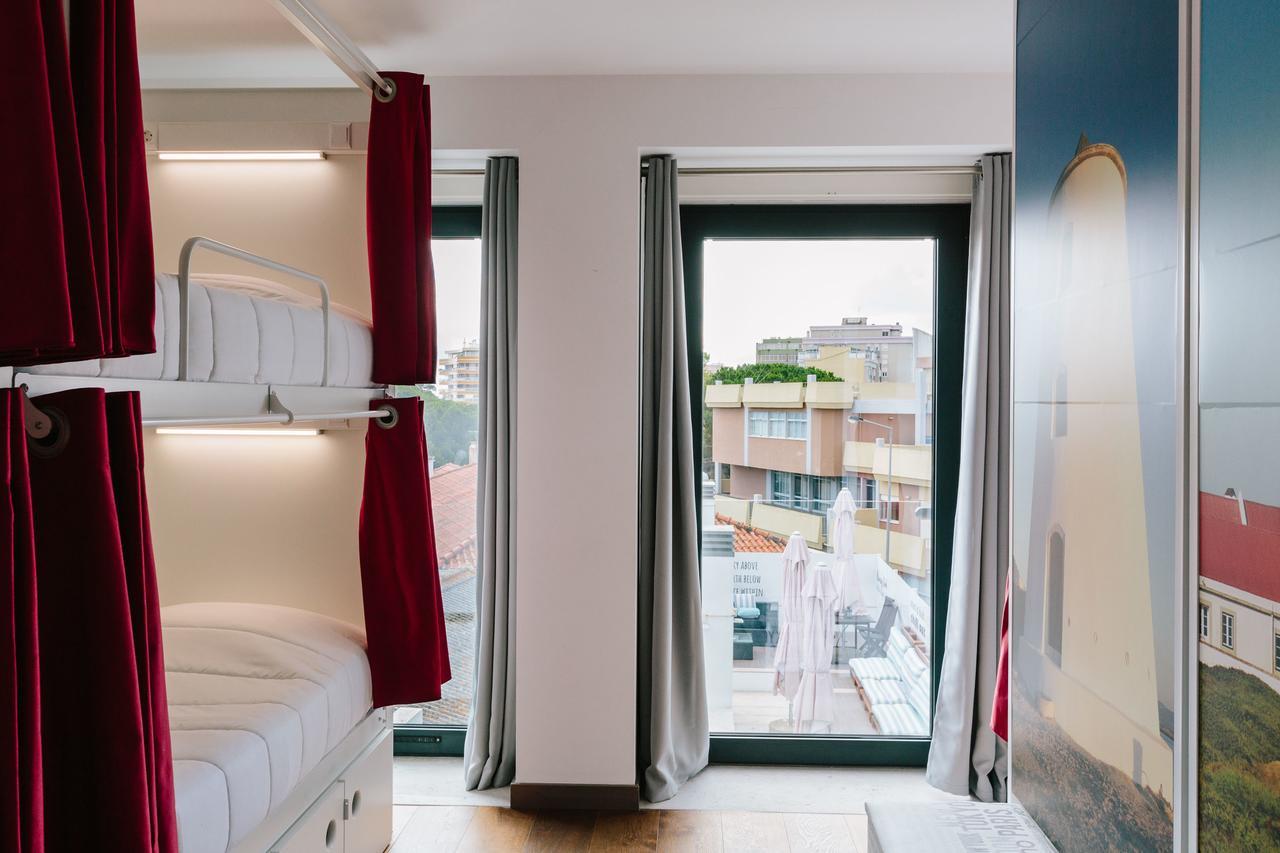 Lisbon South Hostel อัลมาดา ภายนอก รูปภาพ