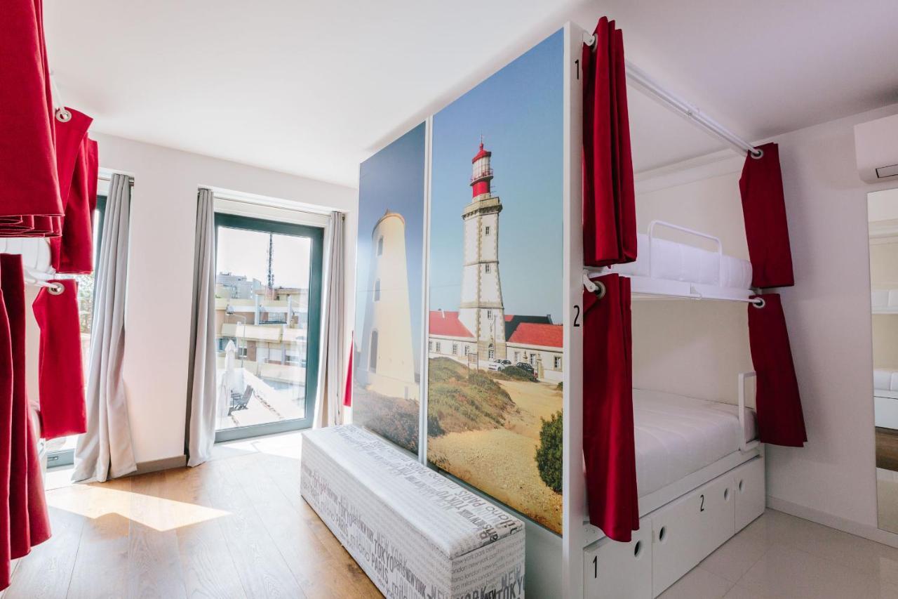Lisbon South Hostel อัลมาดา ภายนอก รูปภาพ