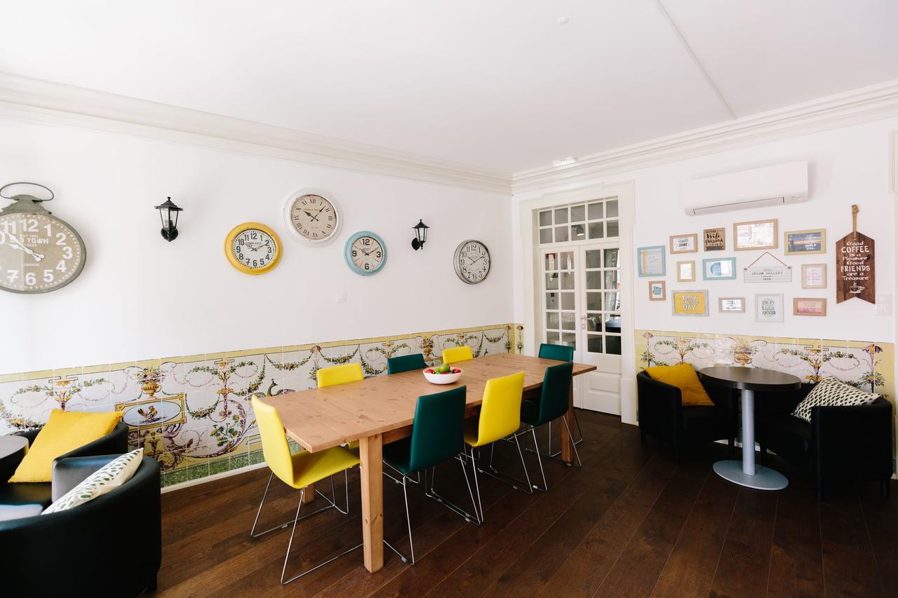 Lisbon South Hostel อัลมาดา ภายนอก รูปภาพ